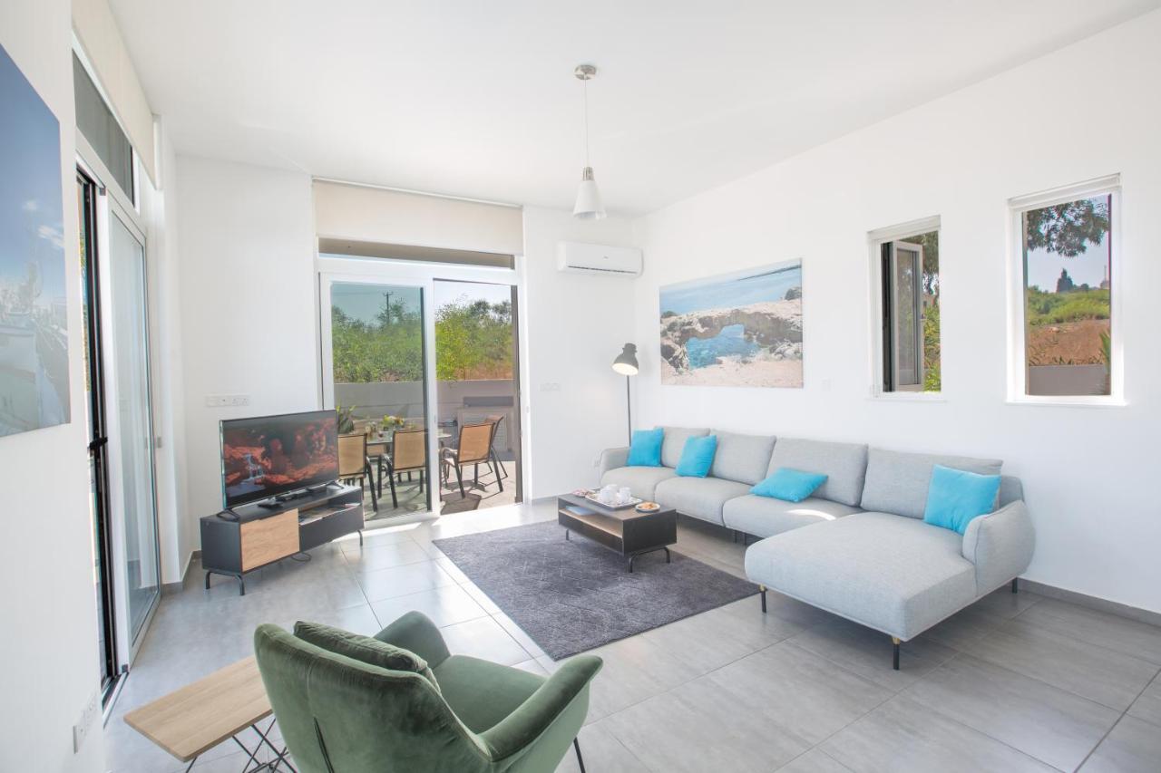 Polymnia Luxury Villas Протарас Экстерьер фото